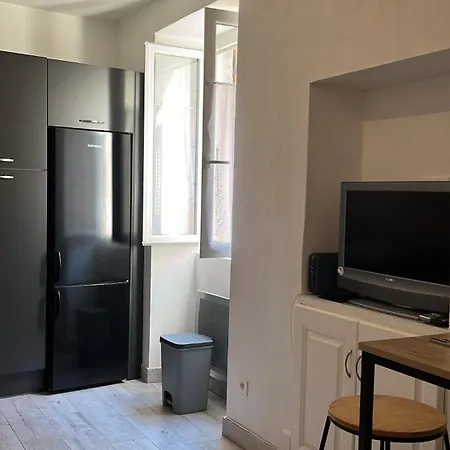 De Charme Cara * 보니파시오